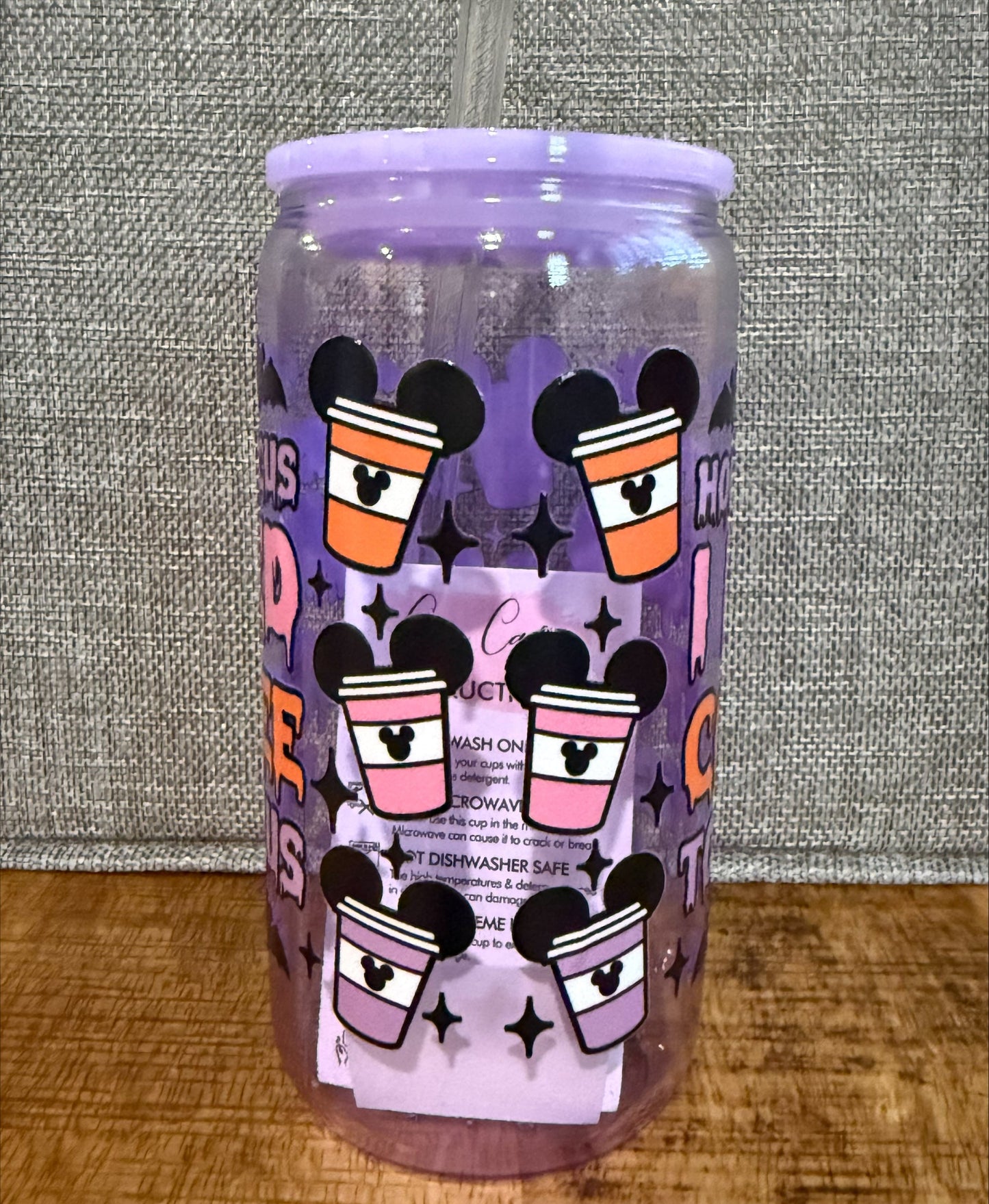 Hocus Pocus I Need Coffee to Focus – Halloween Glass Cup (16oz)