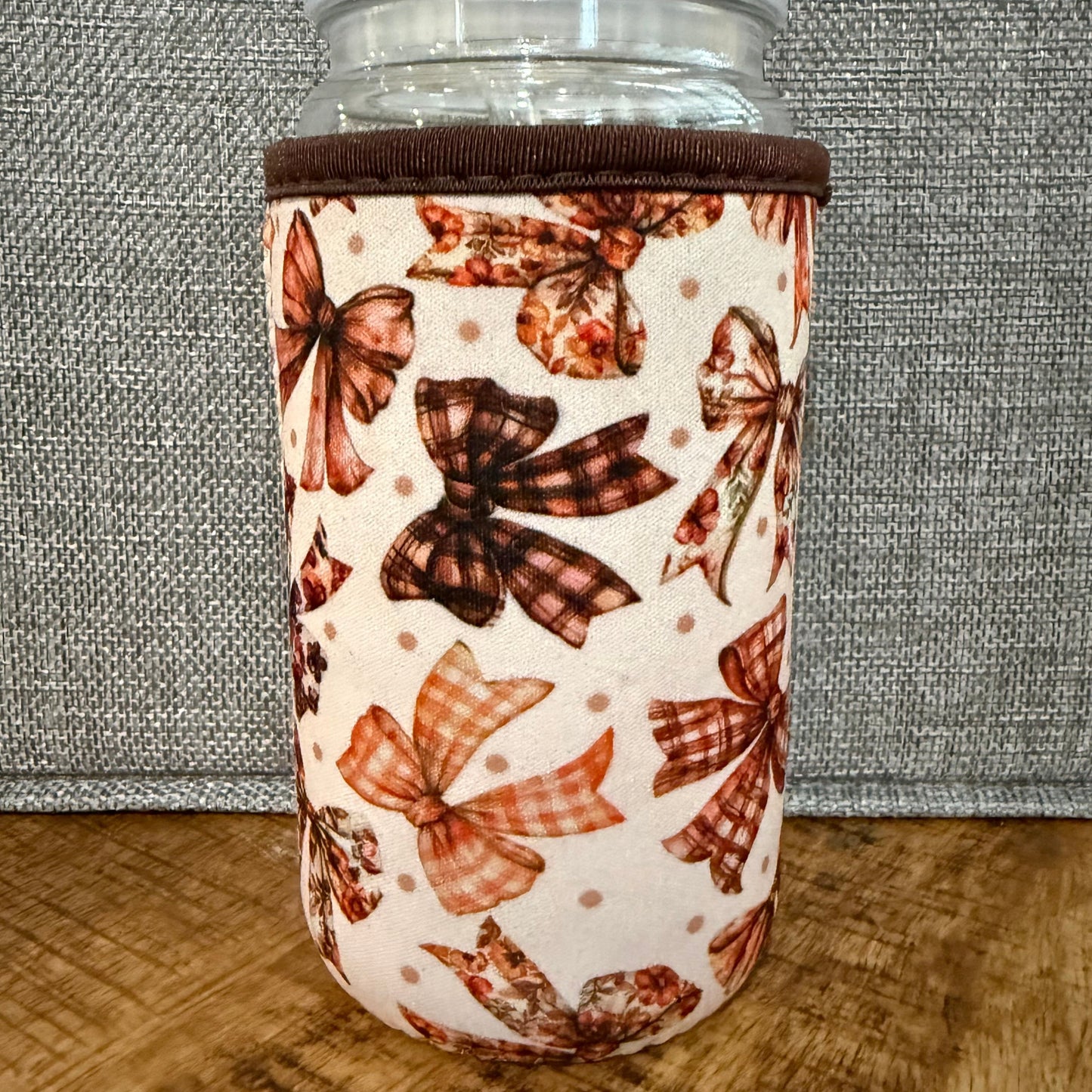 Brown Bows Reusable Cup Sleeve – Cozy, Stylish